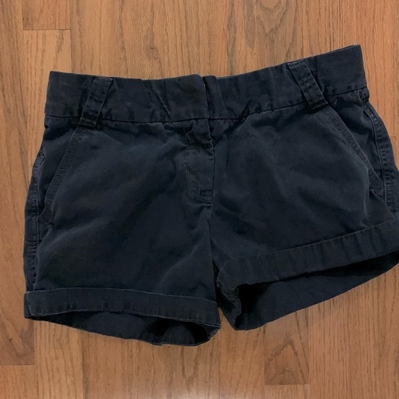 J.Crew navy classic twill chino shorts, size 6 - Picture 2 of 5